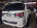 Selling White Toyota Fortuner 2015 Manual-5