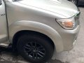 2014 Toyota Hilux for sale in Cainta-3