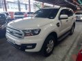 White Ford Everest 2016 for sale in Quezon City-2