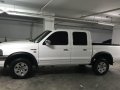 Sell White 2006 Ford Trekker in San Juan-4
