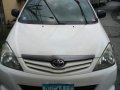 2010 Toyota Innova for sale in Taguig-0