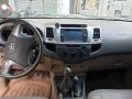 2nd Hand Toyota Hilux 2013 at 100000 km for sale-3