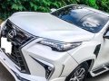 Selling 2nd Hand Toyota Fortuner 2017 in Pasay-2