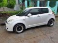 White Suzuki Swift 2007 for sale Automatic-1