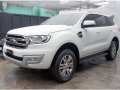 Selling 2nd Hand Ford Everest 2016 in Quezon City-3