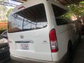 Sell 2nd Hand 2017 Toyota Hiace Automatic Diesel at 10000 km in Quezon City-1