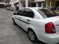 White Hyundai Accent 2010 at 150000 km for sale-1