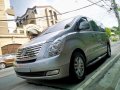 Sell 2016 Hyundai Starex in Quezon City-8