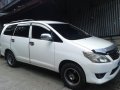 Selling Toyota Innova 2013 Manual Diesel in Baguio-7