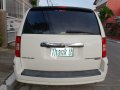 Selling 2nd Hand Chrysler Town And Country 2009 in Muntinlupa-7