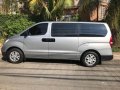 2nd Hand Hyundai Grand Starex 2014 for sale in Quezon City-3