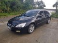 Selling Black Honda Accord 2005 at 60000 km -0