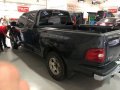 2nd Hand Ford F-150 1999 at 120000 km for sale-3