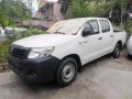 2nd Hand Toyota Hilux 2012 for sale in Taguig-1