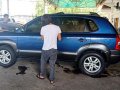 Selling Hyundai Tucson 2006 Automatic Gasoline in Bacoor-8