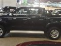 Sell Black 2013 Toyota Hilux Truck in Quezon City -2