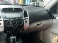 2nd Hand Mitsubishi Montero 2009 Automatic Diesel for sale in Indang-3