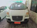 Selling Hyundai Starex 2006 Automatic Diesel in Quezon City-1
