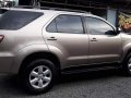 2nd Hand Toyota Fortuner 2010 for sale in Bacoor-6