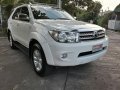 2nd Hand Toyota Fortuner 2010 at 60000 km for sale-1