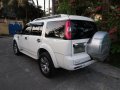 Sell 2nd Hand 2009 Ford Everest at 80000 km in Valenzuela-3