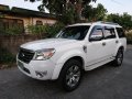 Sell 2nd Hand 2009 Ford Everest at 80000 km in Valenzuela-0