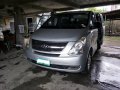 2nd Hand Hyundai Starex 2009 for sale in Makati-4