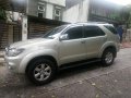 Selling 2nd Hand Toyota Fortuner 2009 in Marikina-7