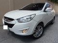 Sell 2nd Hand 2013 Hyundai Tucson at 40000 km in Quezon City-9