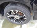 Selling Black Toyota Innova 2017 Manual Diesel at 12800 km in Manila-3