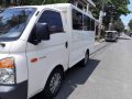 Selling 2nd Hand Hyundai H-100 2010 in Quezon City-8
