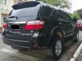 2nd Hand Toyota Fortuner 2010 at 60000 km for sale-8