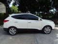 Sell 2nd Hand 2013 Hyundai Tucson at 40000 km in Quezon City-2