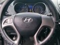 2nd Hand Hyundai Tucson 2015 at 50000 km for sale-2