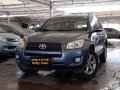 Selling Toyota Rav4 2010 Automatic Gasoline in Makati-10