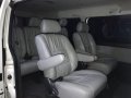 Selling Toyota Hiace 2017 Automatic Diesel in Manila-1