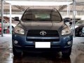 Selling 2nd Hand Toyota Rav4 2010 in Makati-3