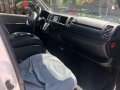 2nd Hand Toyota Hiace 2016 Automatic Diesel for sale in Pasig-6