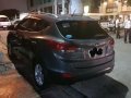 Gray Hyundai Tucson 2010 Automatic Diesel for sale in Quezon City-0