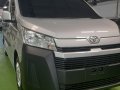 Selling Toyota Hiace 3.0 Commuter 2019 in Mandaluyong-1