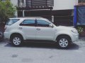 Sell 2nd Hand 2010 Toyota Fortuner at 70000 km in Pasig-3