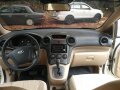 2nd Hand Kia Carens 2009 at 90000 km for sale-3