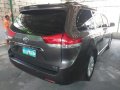 Grey Toyota Sienna 2013 for sale in Manila-3