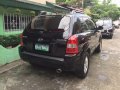 Selling Hyundai Tucson 2008 Manual Gasoline in Manila-4
