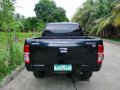 Sell Black 2013 Toyota Hilux at 10000 km in Cebu City-6