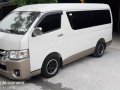 Selling 2nd Hand Toyota Hiace 2015 in Valenzuela-9