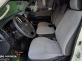 Selling 2nd Hand Toyota Hiace 2015 in Valenzuela-1