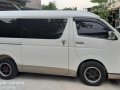 Selling 2nd Hand Toyota Hiace 2015 in Valenzuela-6