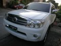 Selling 2nd Hand Toyota Fortuner 2009 in Manila-7