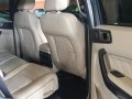 Selling Ford Everest 2016 Automatic Diesel in Quezon City-5